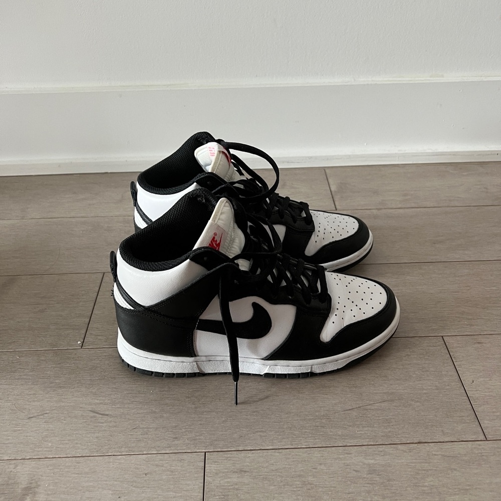 Nike Women’s Black and White High-Top Sneakers